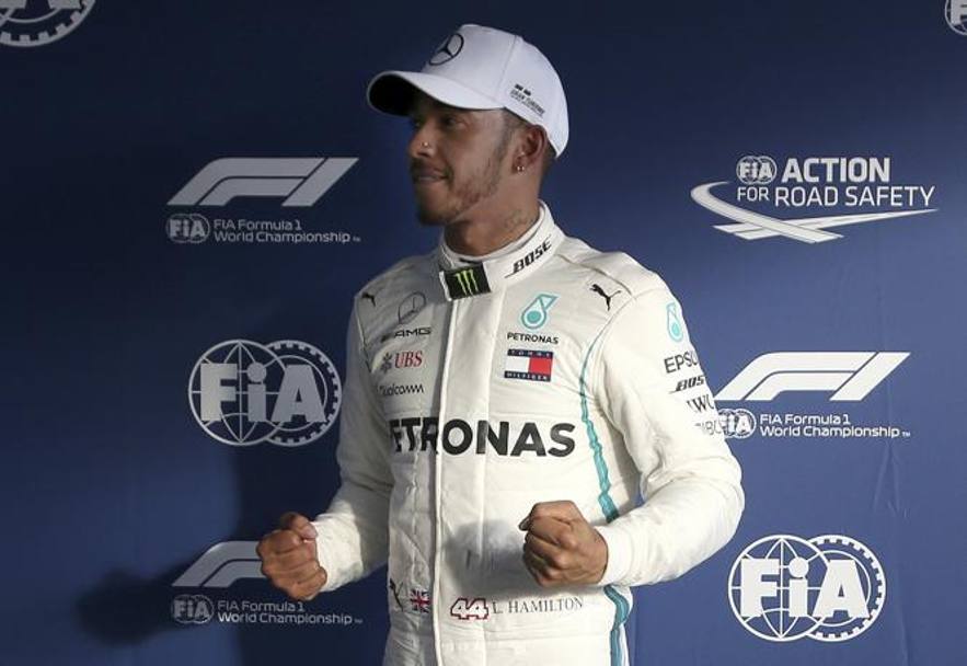 Hamilton scatenato prende la pole: la settima in Australia. Ap
